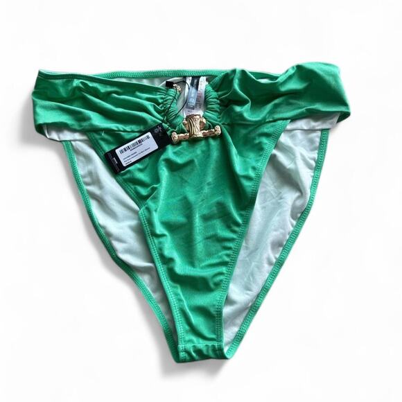 Plus Size Swim Bottoms NWT Pretty Little Thing - Picture 1 of 3